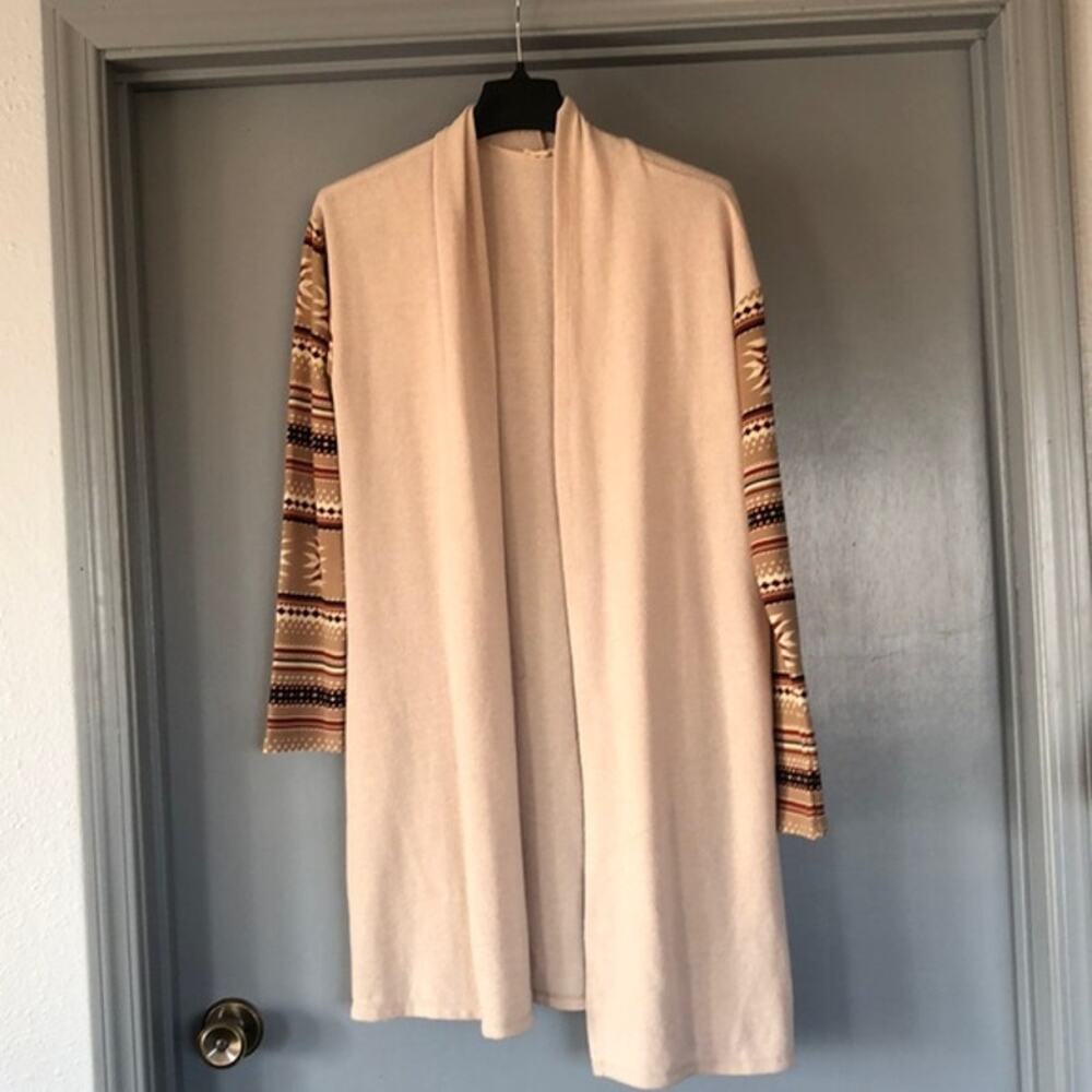AndTheWhy Sz S Women's Cream Open Cardigan Duster Sweater Long Sleeves Aztec